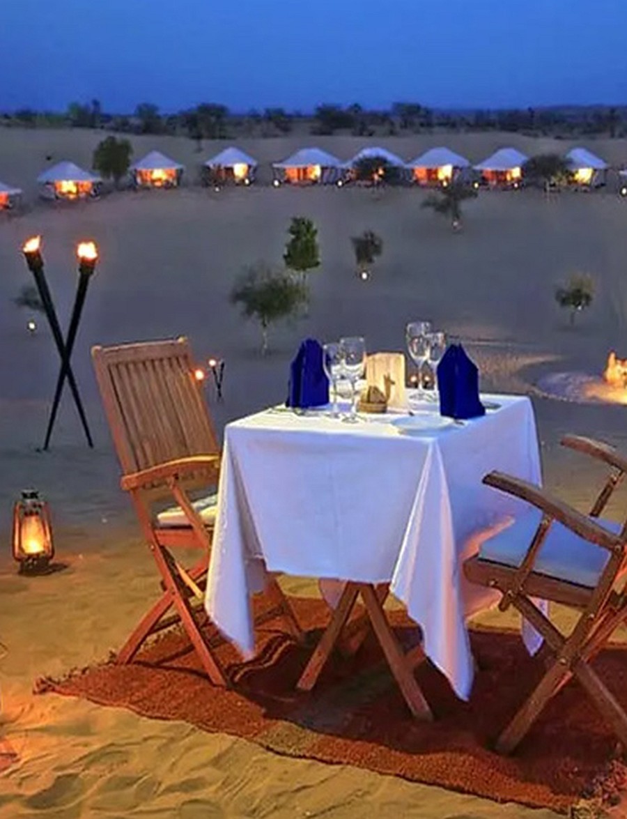 Desert Dining