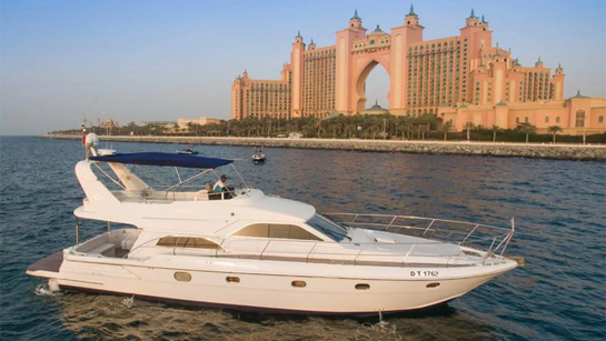 dubai marina yacht shared tour