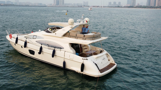 Dubai Marina Guided Sightseeing Yacht Tour